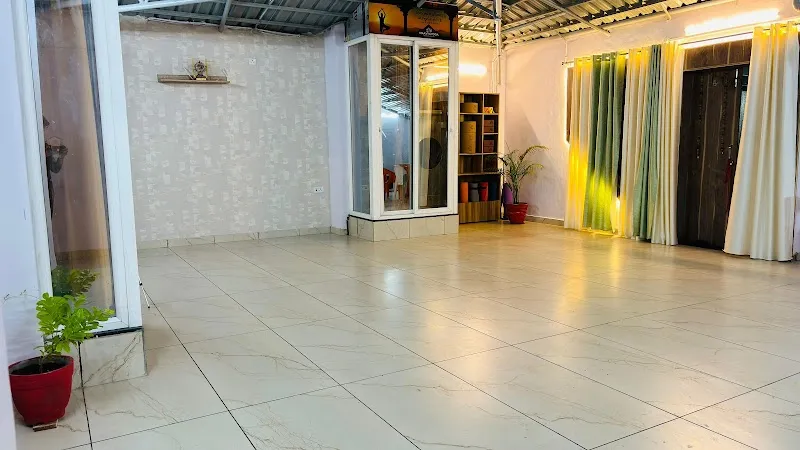 STAAVYA YOGA