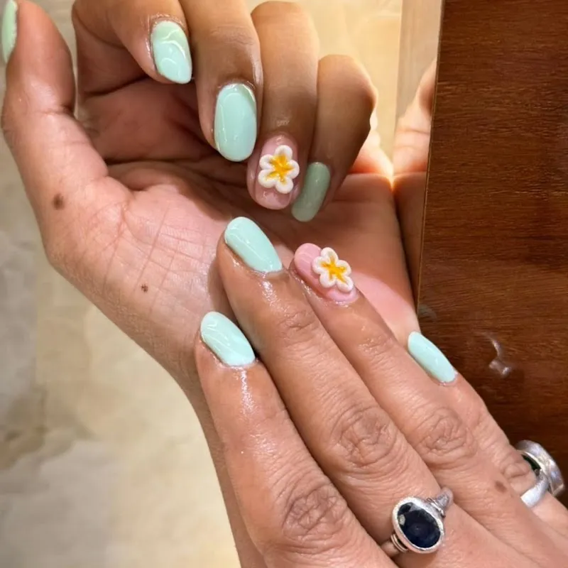 BEAUTYFLY SALON & ACADEMY