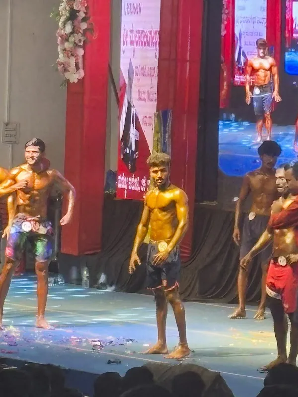 Khan's Fitness