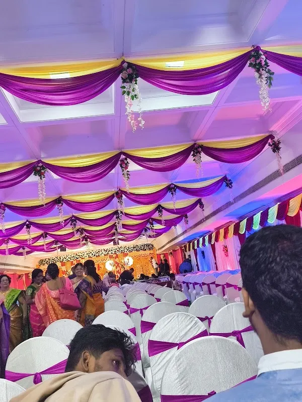 Nirvana Gold Spa - Massage in Bhandup
