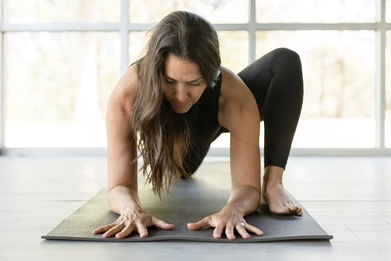 MOVE+breathe - Yoga, Strength Training and Nutrition and Accountability Coaching