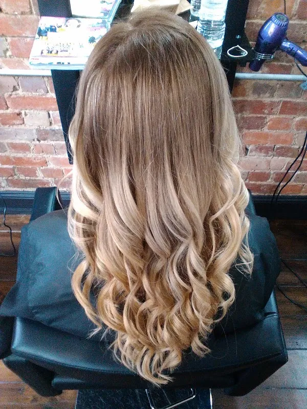 Urban Hair Loft