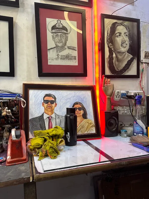 Portraits Maker And Sketch Artist Studio