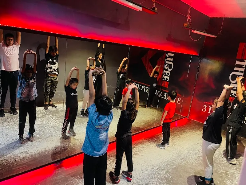 Uploaded Dance-Fitness Company