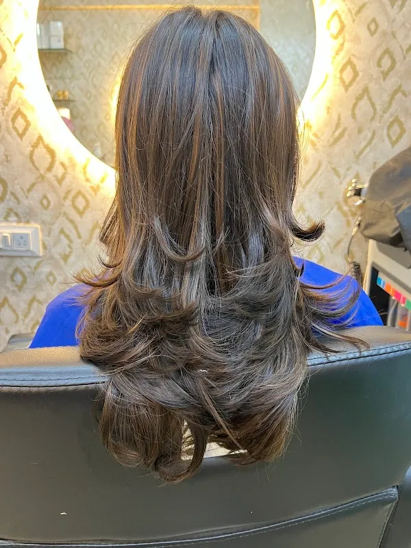 SHRUSHTI'S Hair and Beauty Salon