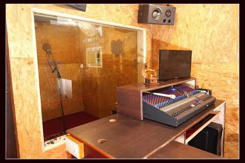 Digitech Recording Studio
