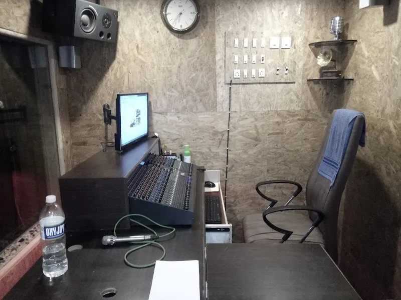 Digitech Recording Studio