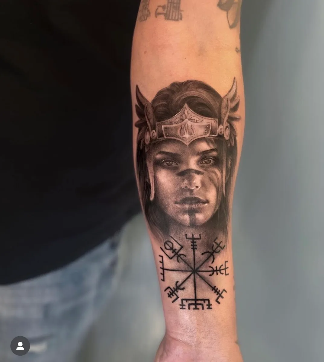 Onkel Henrys Tattoo Shop