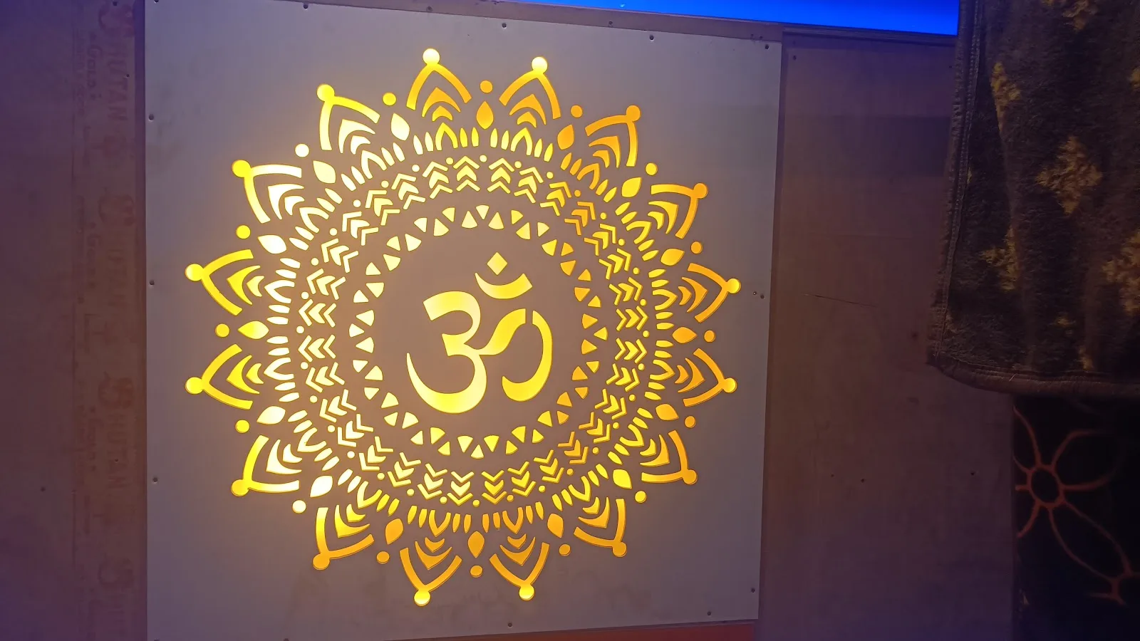 YOG NIWAS