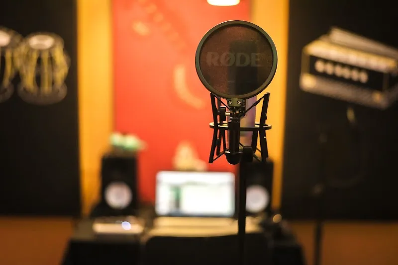 Music Mania Studio (MMS)
