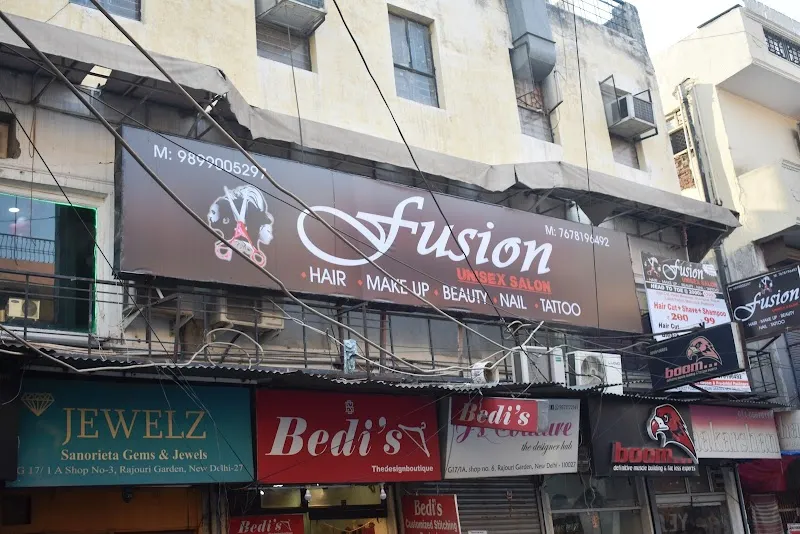 Meenu Fusion Salon