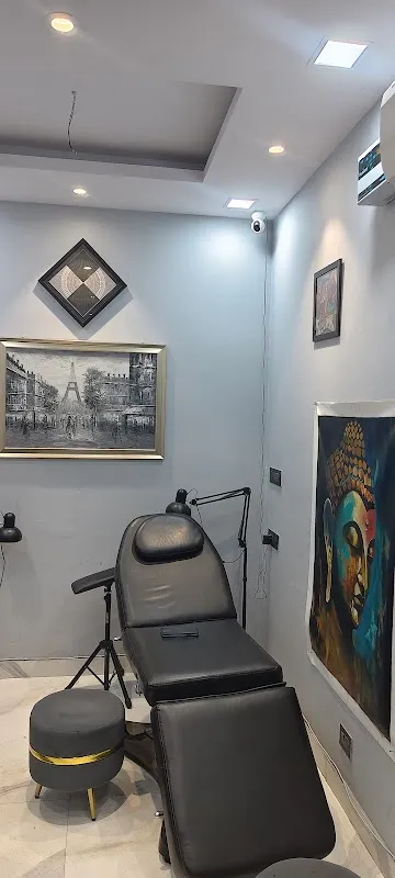 ZEBRON SQUARE TATTOO. " Tattoo Studio in Karol Bagh, Delhi"