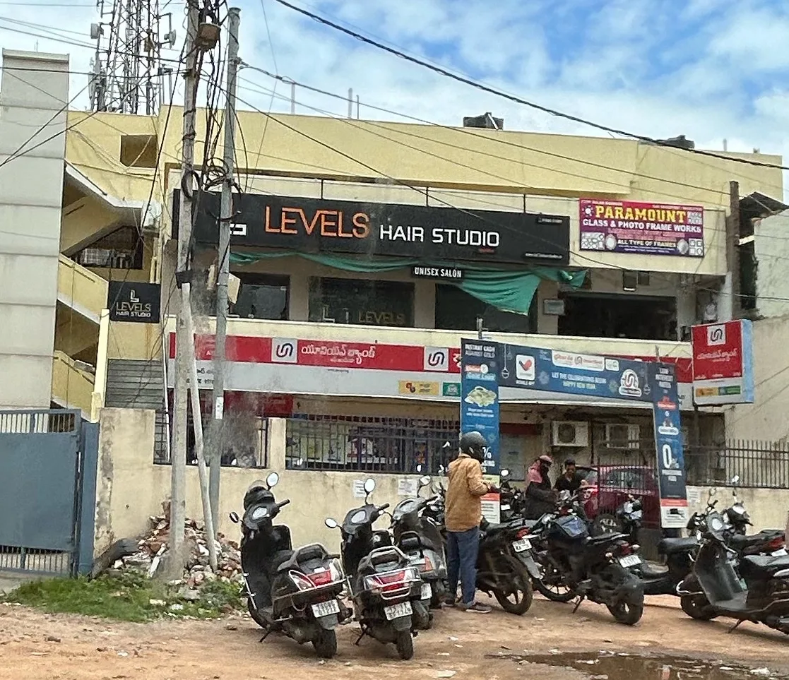 Levels Hair Studio(Unisex Salon)