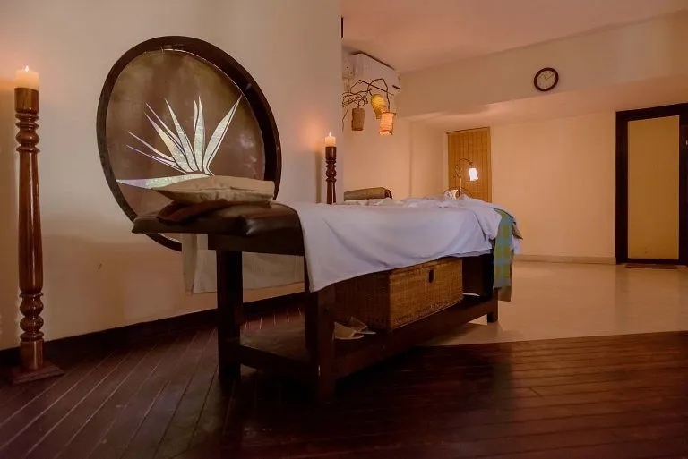 Julie grils spa centre