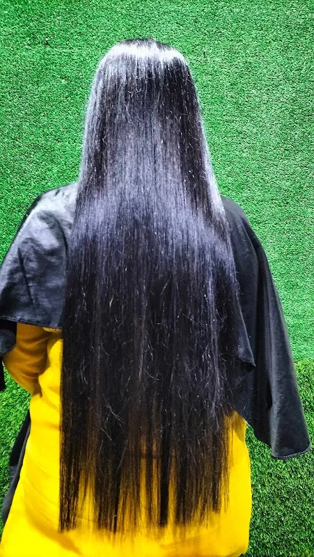 Aryan Brother's Unisex Beauty Salaon & Academy