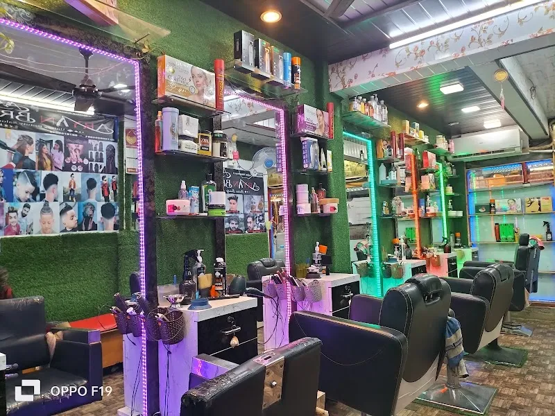 Aryan Brother's Unisex Beauty Salaon & Academy
