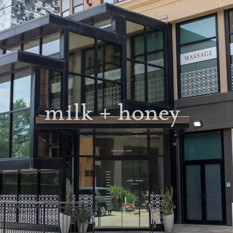 milk + honey | River Oaks