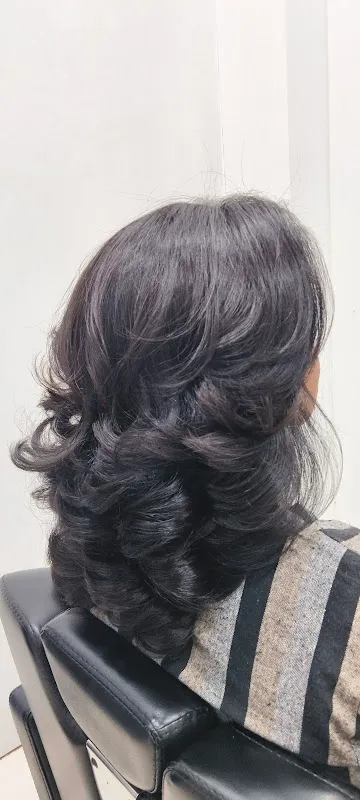 CITY N LOOK unisex salon