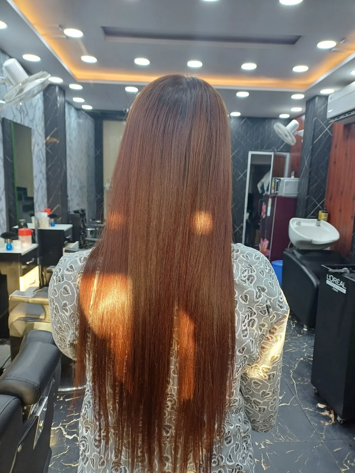 A&S Unisex Family salon