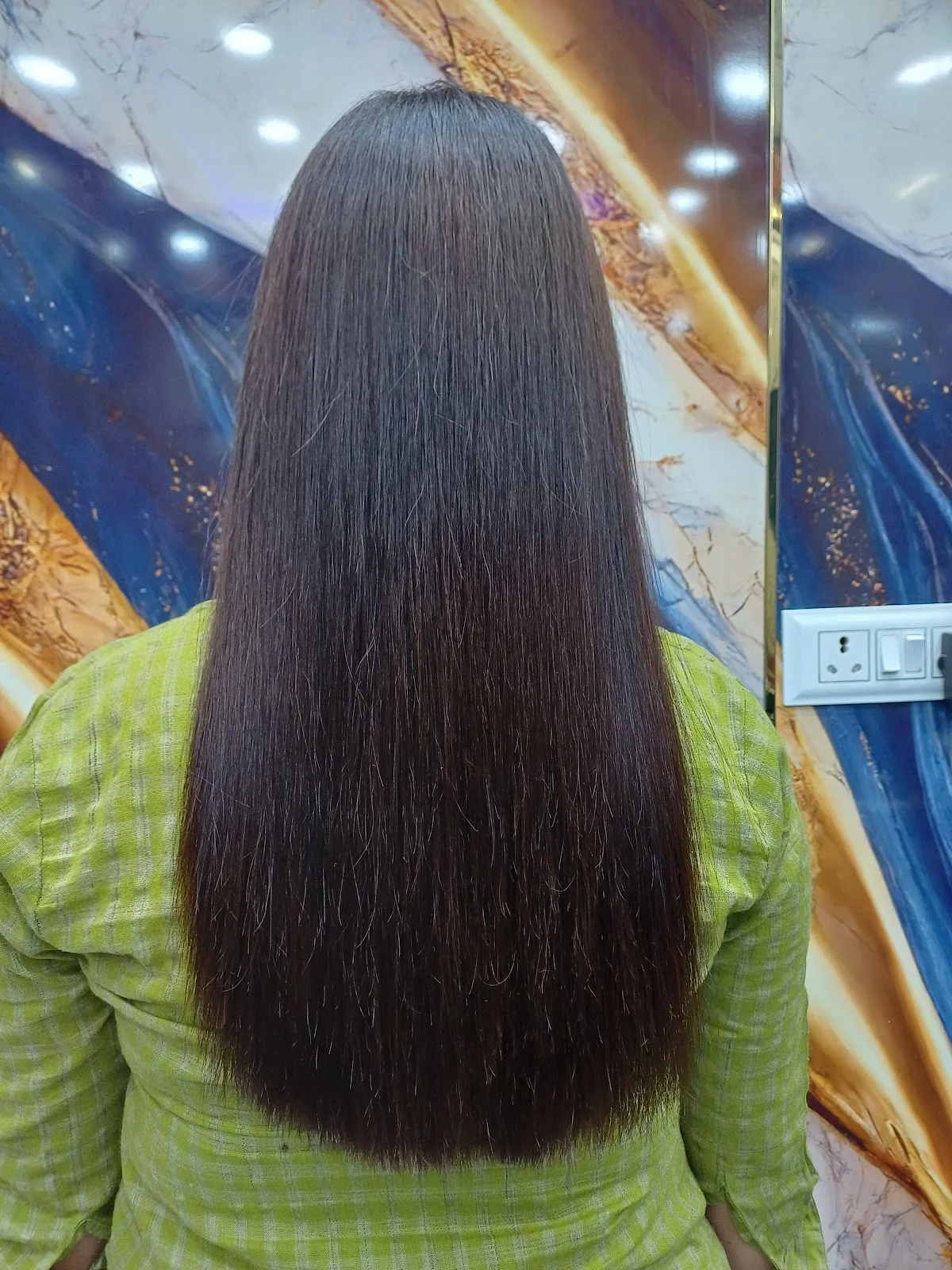 A&S Unisex Family salon