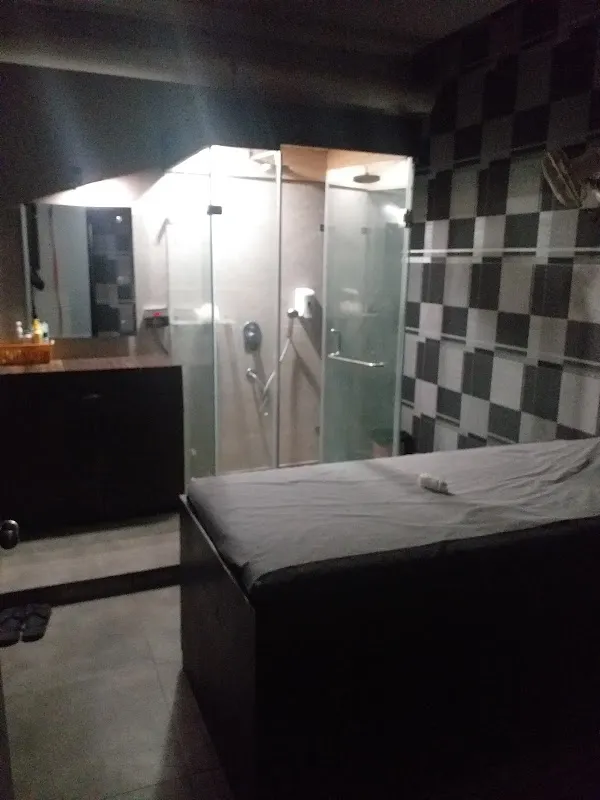 B One Wellness Spa Rajouri Garden-Massage Center in Rajouri Garden | Spa in Rajouri Garden | Luxury Spa