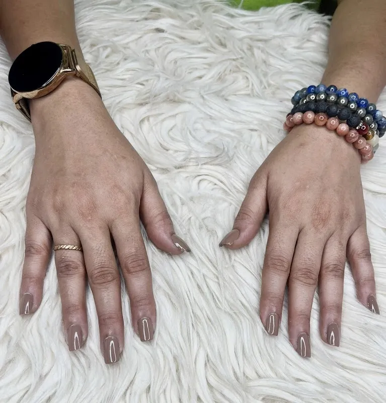 R&R- Refresh Unisex Salon and Rejuvenate Skin Clinic