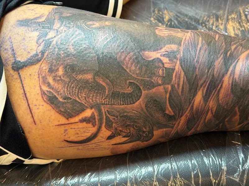 Circle Tattoo Navi Mumbai - Premium Tattoo Studio in Seawoods, Navi Mumbai