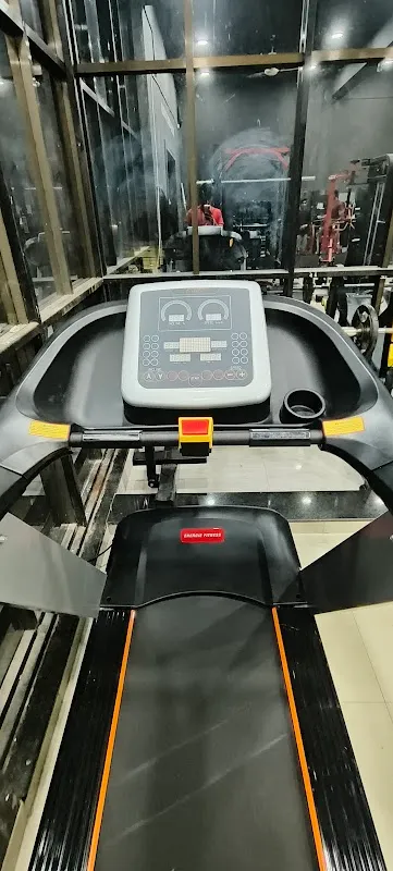 NO LIMITS FITNESS GYM ( UNISEX GYM )