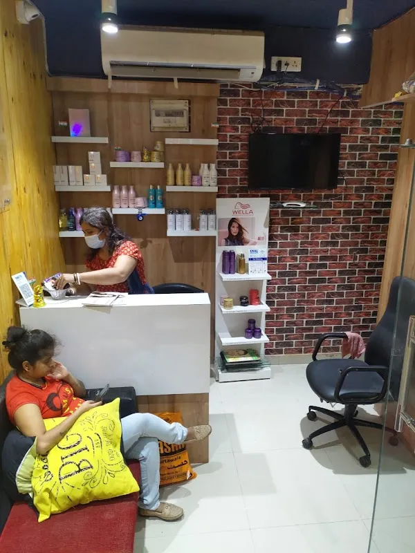 Hair Tantra Salon, Shyambazar