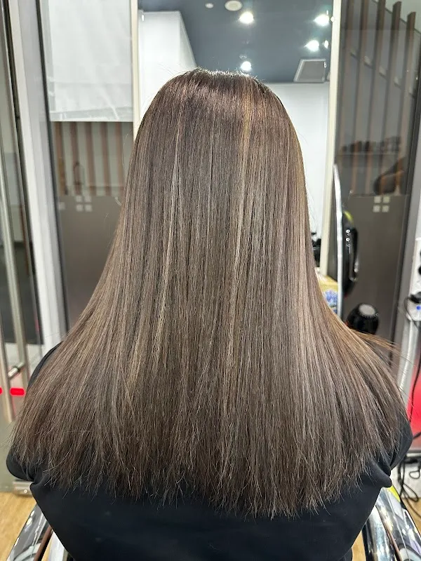 Neo 20 Hair & Beauty Salon