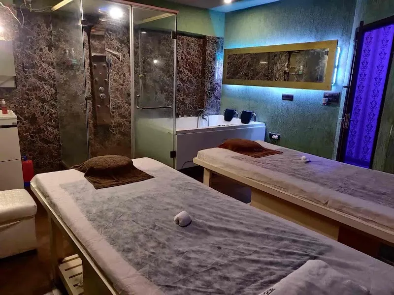 LOTUS SPA - Best Spa in Dwarka I Spa in Dwarka I Massage in Dwarka