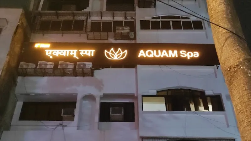 Aquam Spa In Dadar