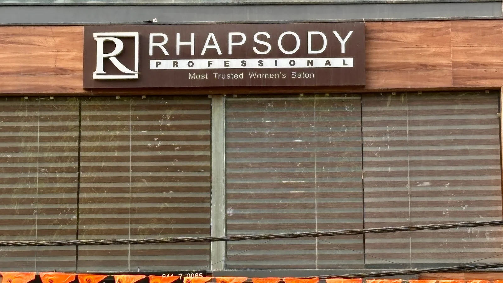 Rhapsody Professional | Best Salon in Paschim Vihar