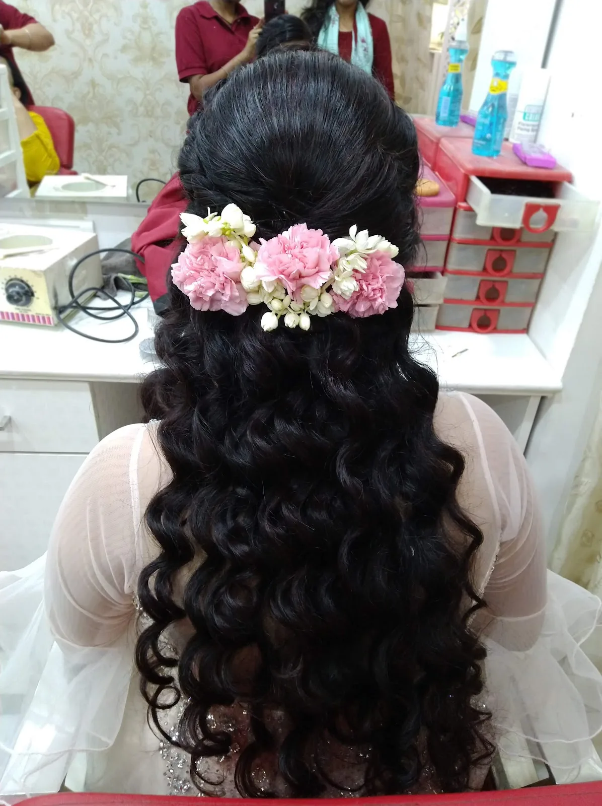 Rhapsody Professional | Best Salon in Paschim Vihar