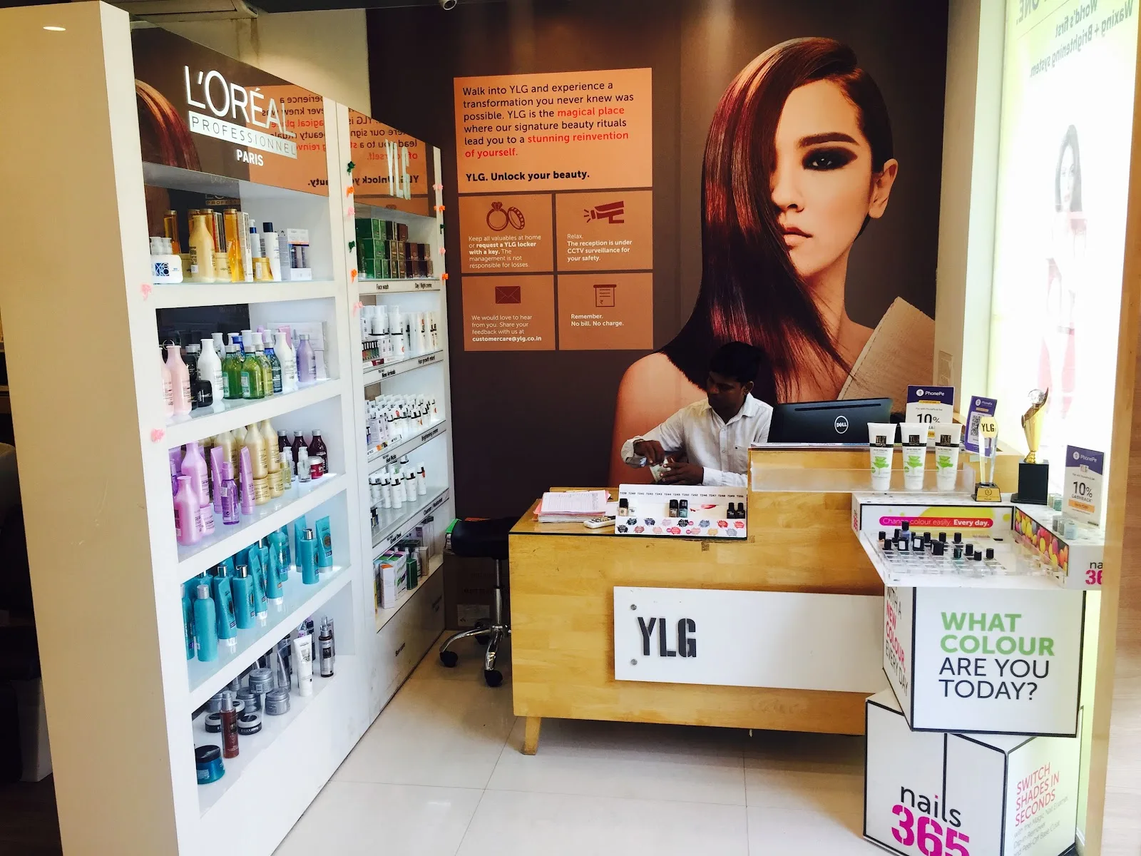 YLG Salon, Adyar