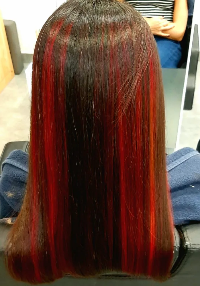 YLG Salon, Adyar