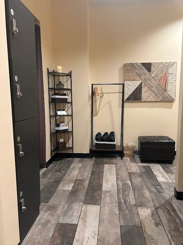 Spavia Day Spa - MacGregor Village