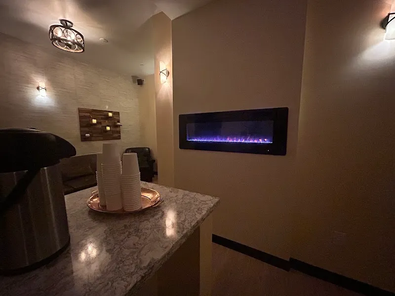 Spavia Day Spa - MacGregor Village