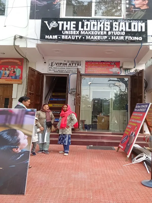 VS THE LOOKS SALON UNISEX MAKEOVER STUDIO