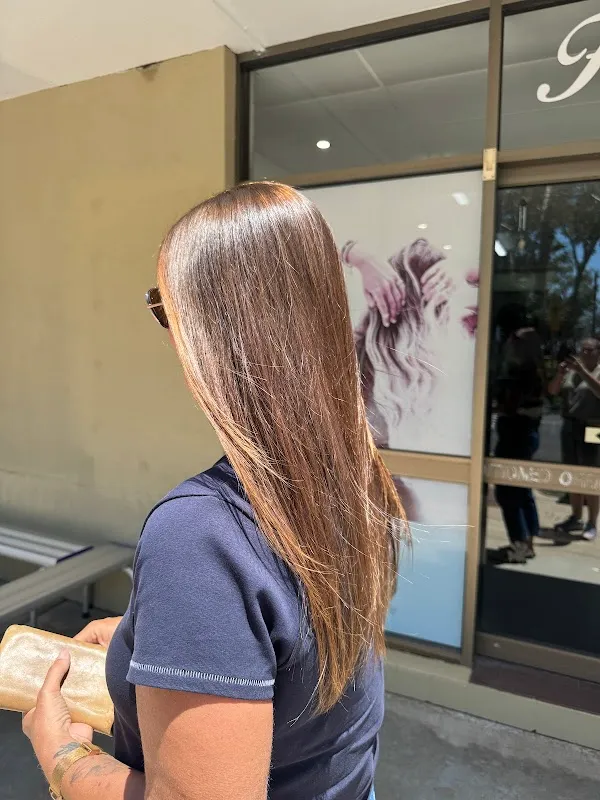 Hair De Paris by Michele