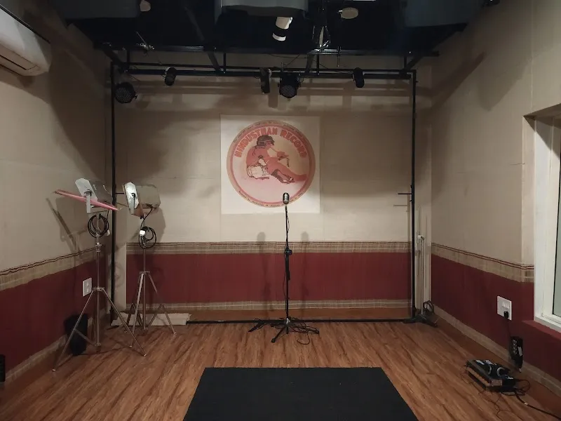 Hindusthan Record - Best Music Company & Recording Studio in Kolkata