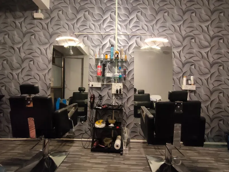 SUFIYAN HAIR STUDIO (UNISEX SALON)