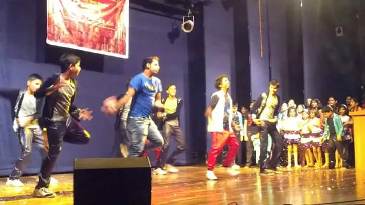 ROCK THE FLOOR DANCE & FITNESS STUDIO