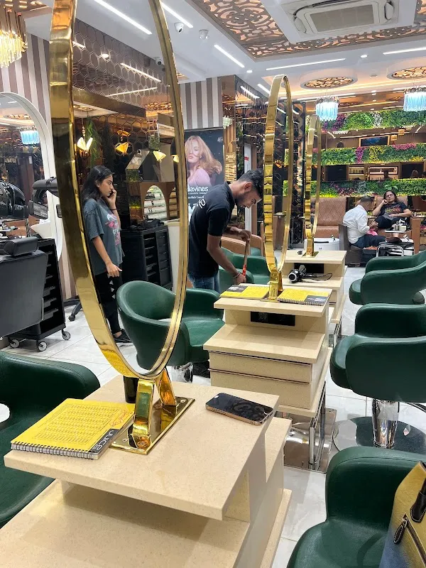 K Prive Salon & Nail Bar, Nepeansea Rd, PDP