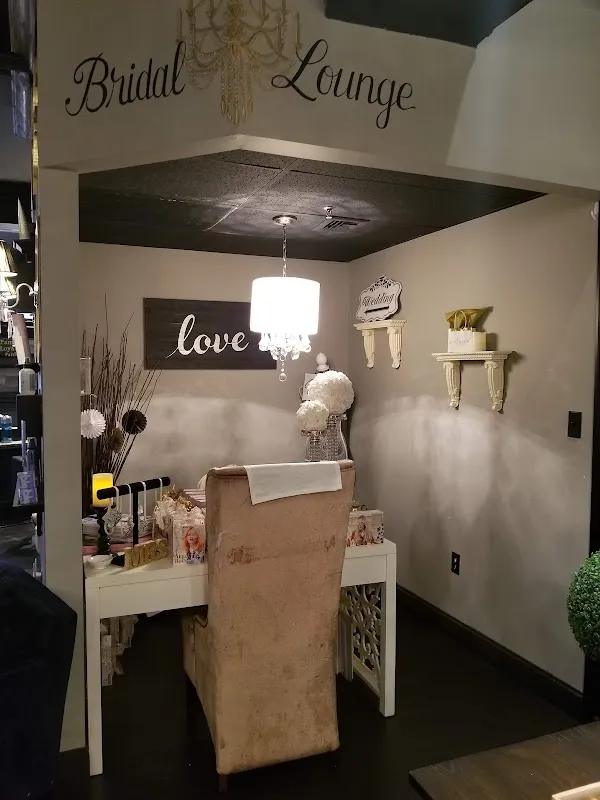 The blo Out Lounge & Colour Bar