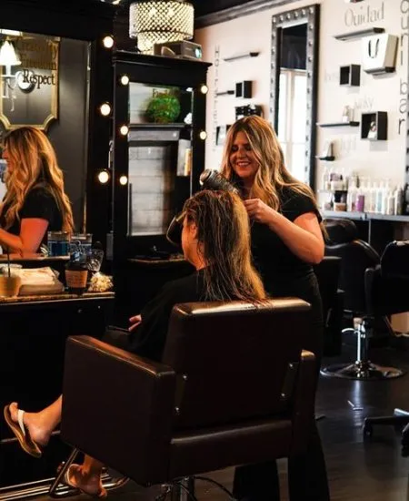 The blo Out Lounge & Colour Bar