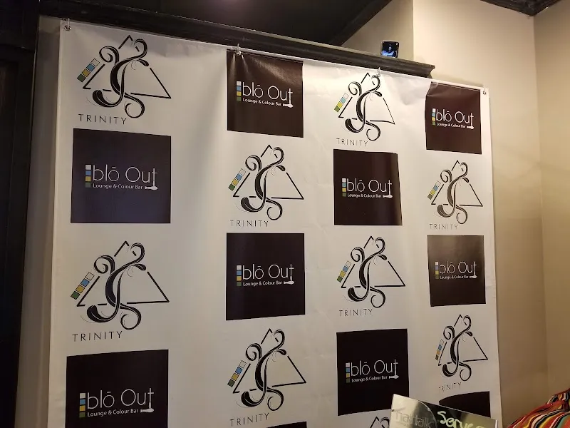 The blo Out Lounge & Colour Bar