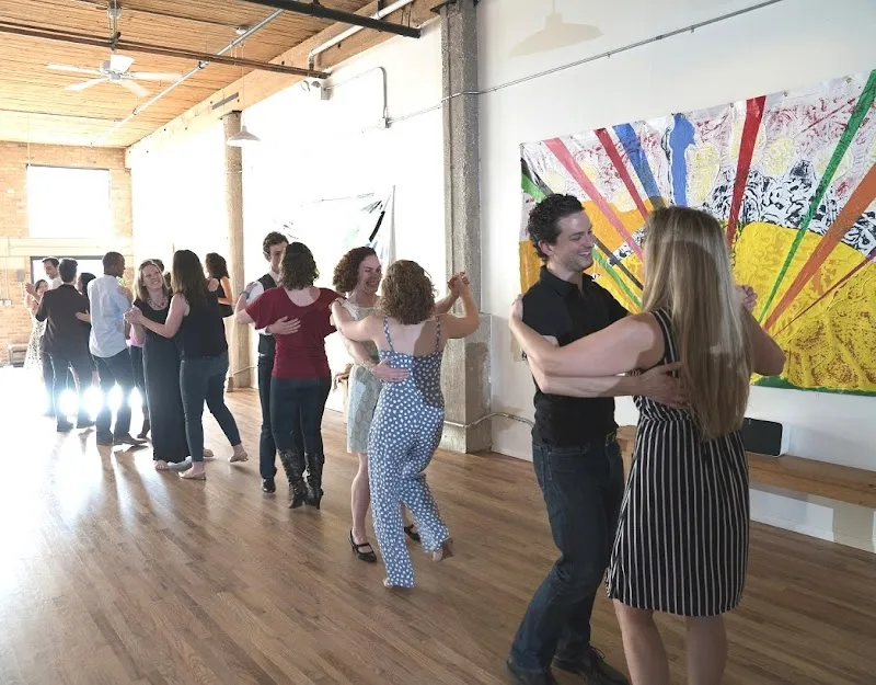 Brussels Dance Project: Salsa Bachata Lindy Hop / Center