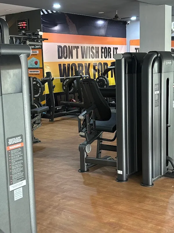 VIBES FITNESS GYM powered by cult.sport