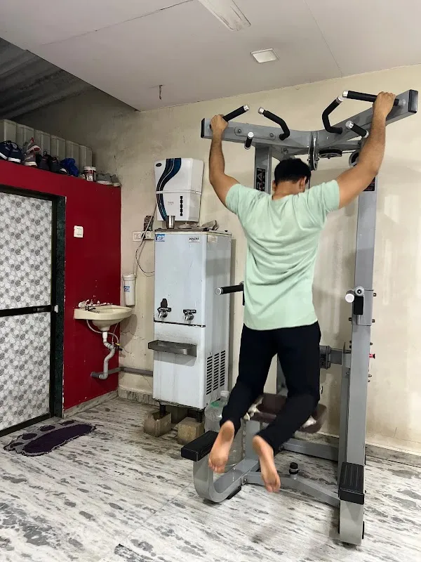 Morya Fitness , vasind